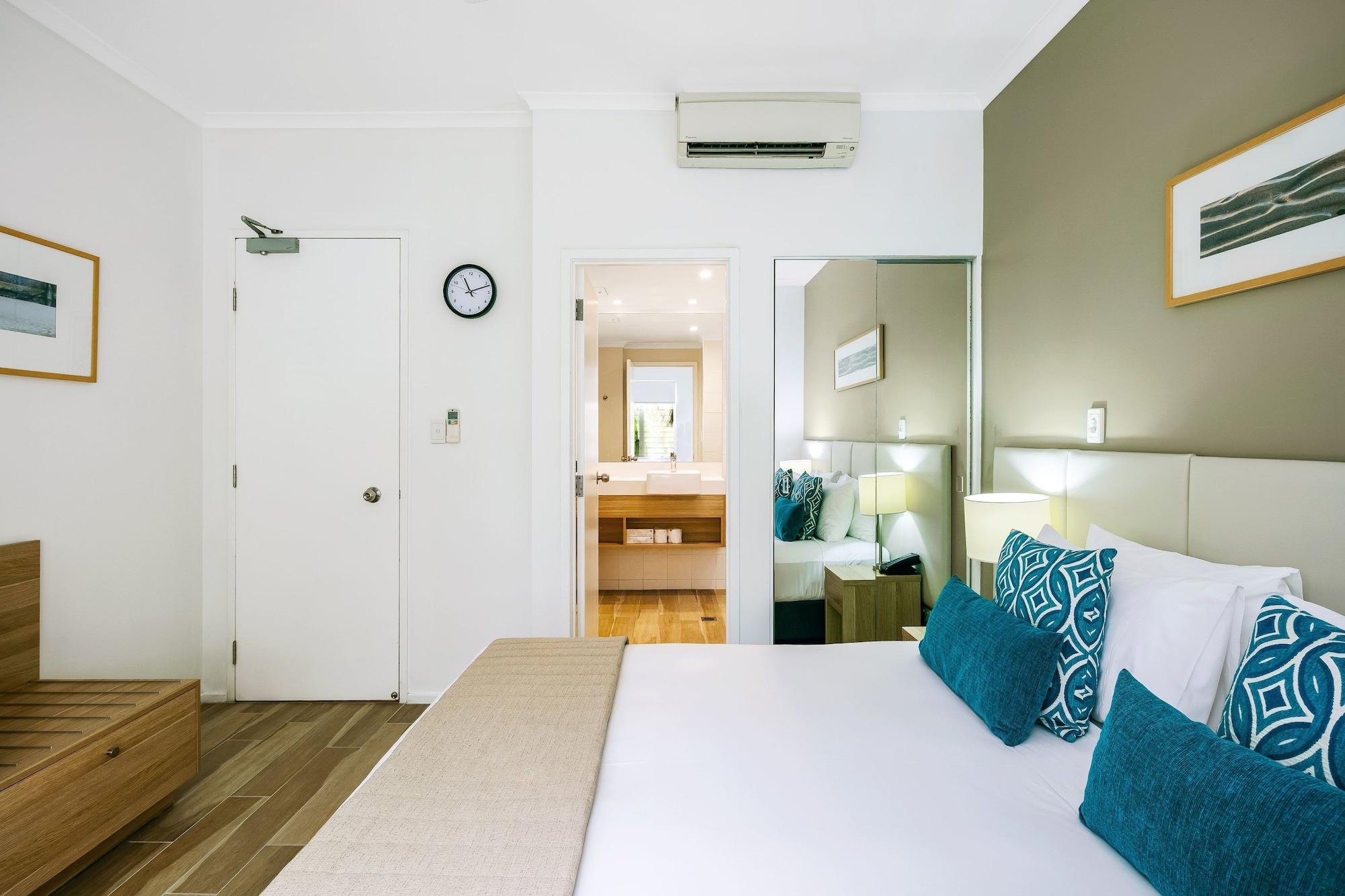 Hotel Mantra PortSea Port Douglas Esterno foto