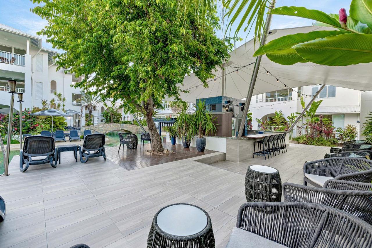 Hotel Mantra PortSea Port Douglas Esterno foto