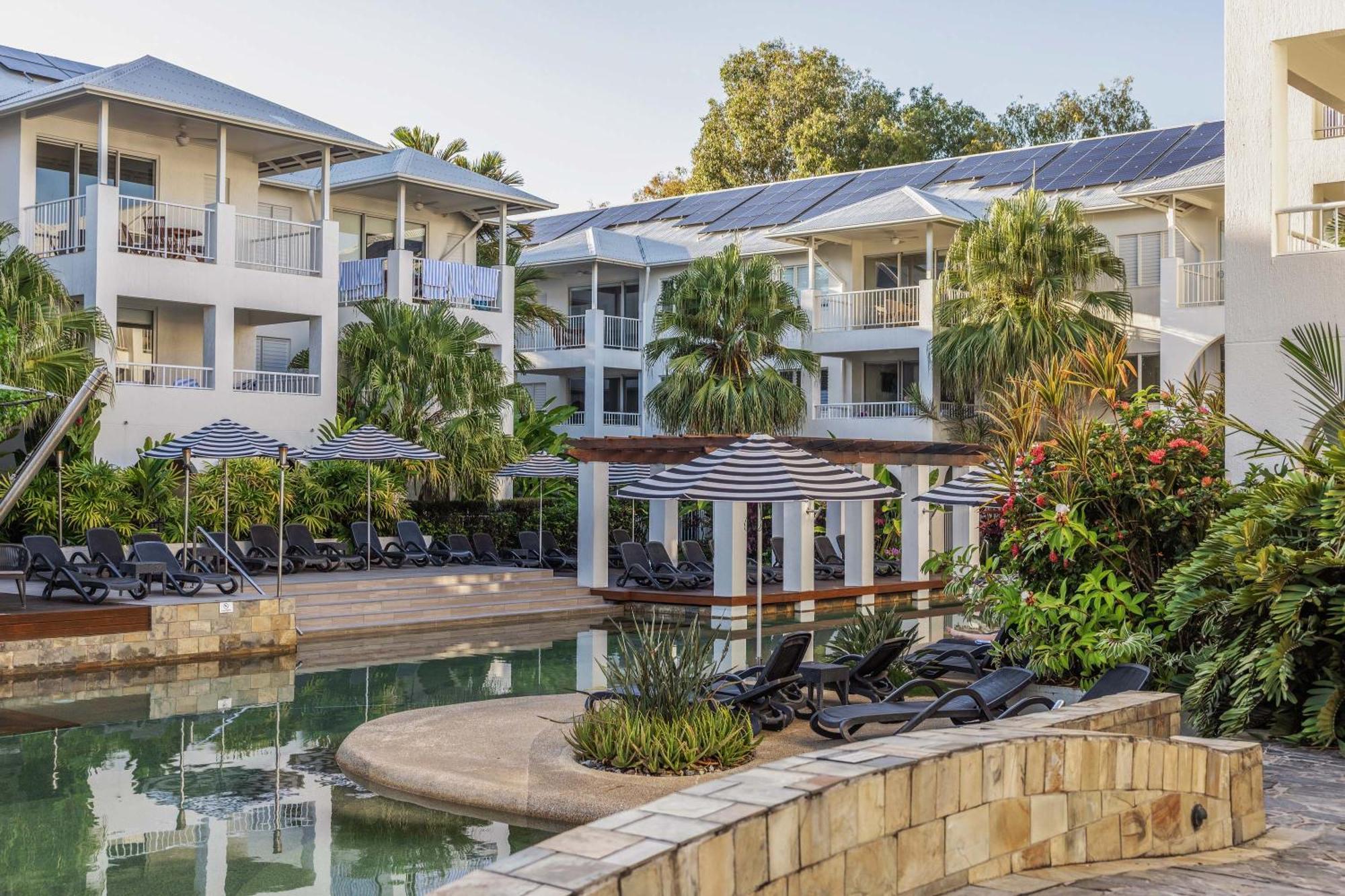 Hotel Mantra PortSea Port Douglas Esterno foto