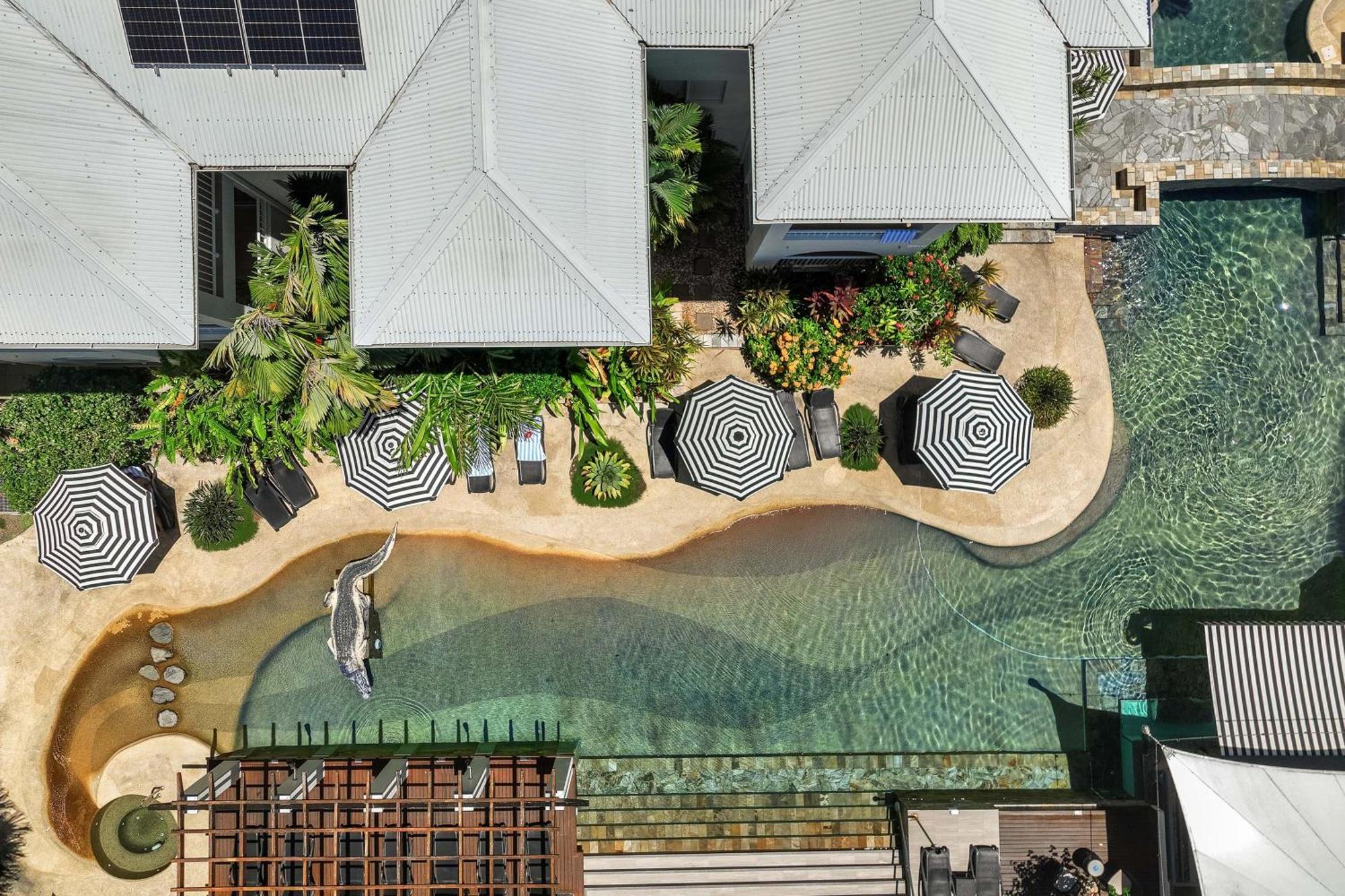 Hotel Mantra PortSea Port Douglas Esterno foto