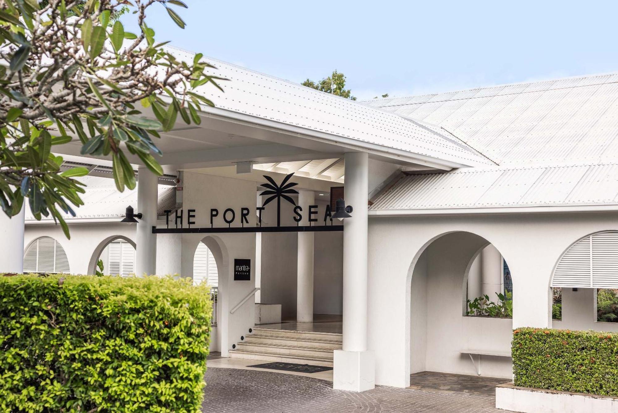 Hotel Mantra PortSea Port Douglas Esterno foto